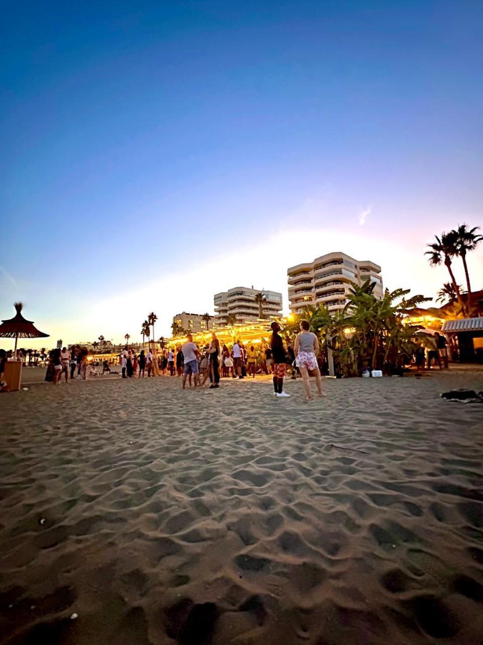 Apartamentos J&K Torremolinos Eksteriør billede