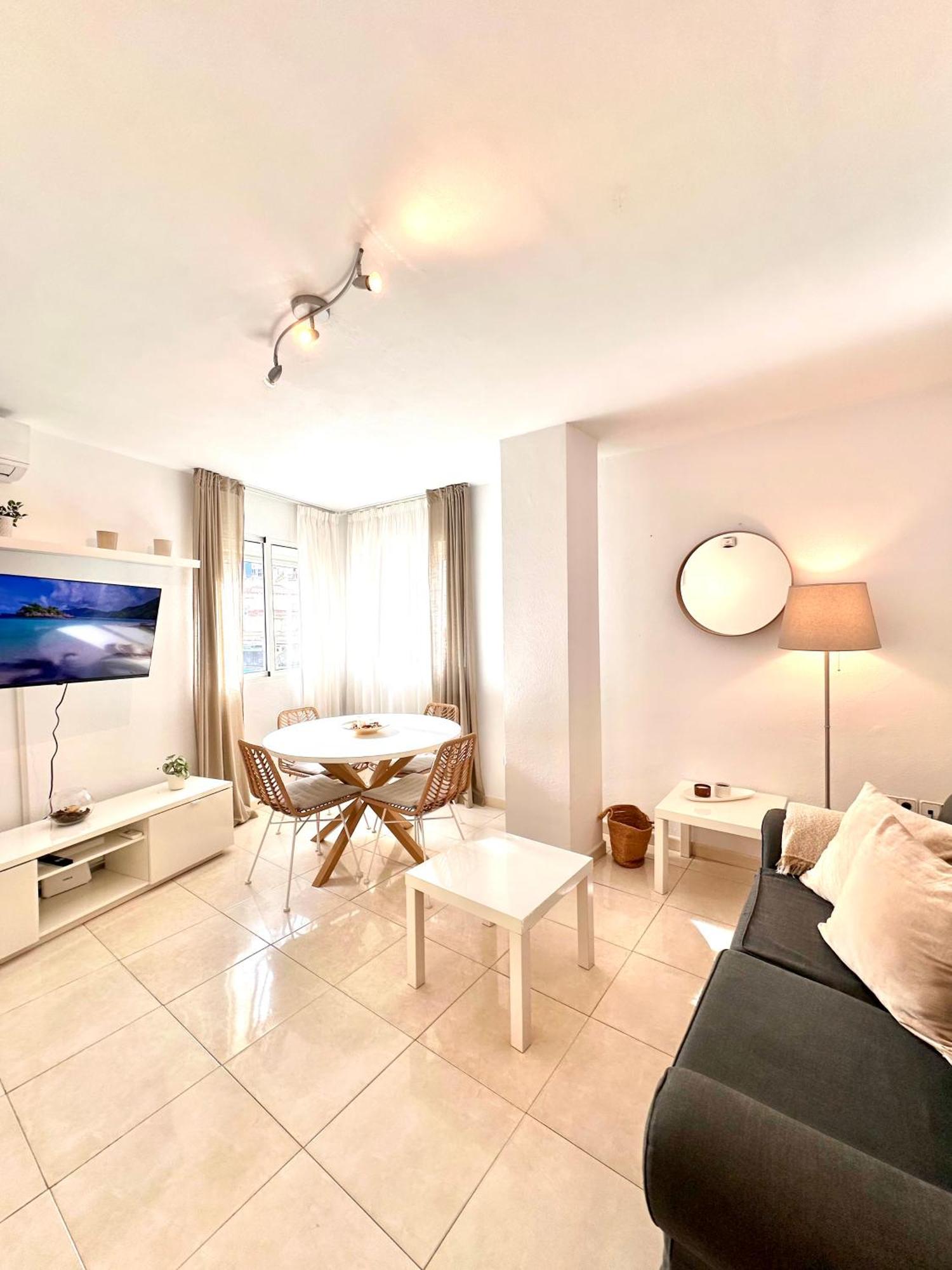 Apartamentos J&K Torremolinos Eksteriør billede