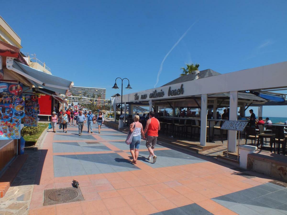 Apartamentos J&K Torremolinos Eksteriør billede